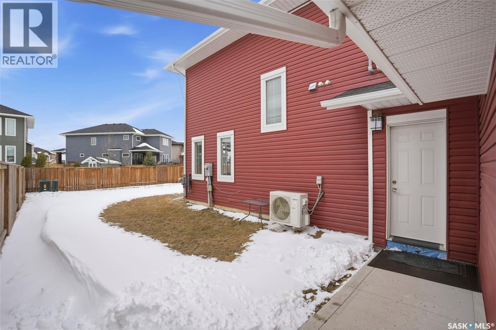 516 Pichler Way, Saskatoon, SK - Outdoor With Exterior