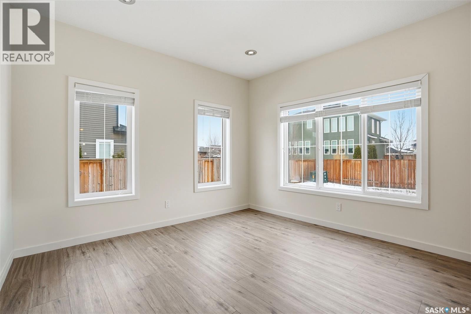 516 Pichler Way, Saskatoon, SK - Indoor Photo Showing Other Room