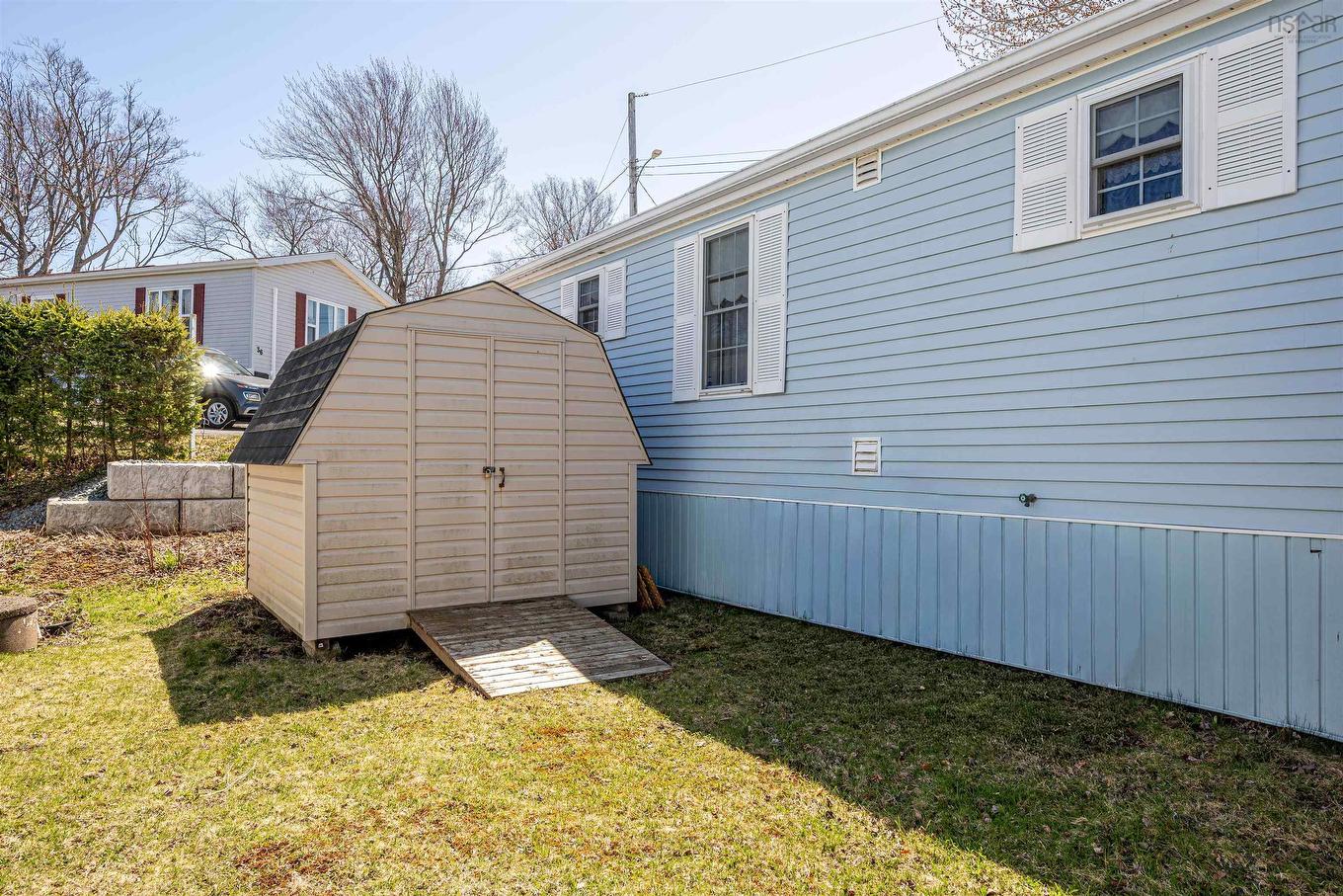 8 Shasta Lane, Halifax, NS