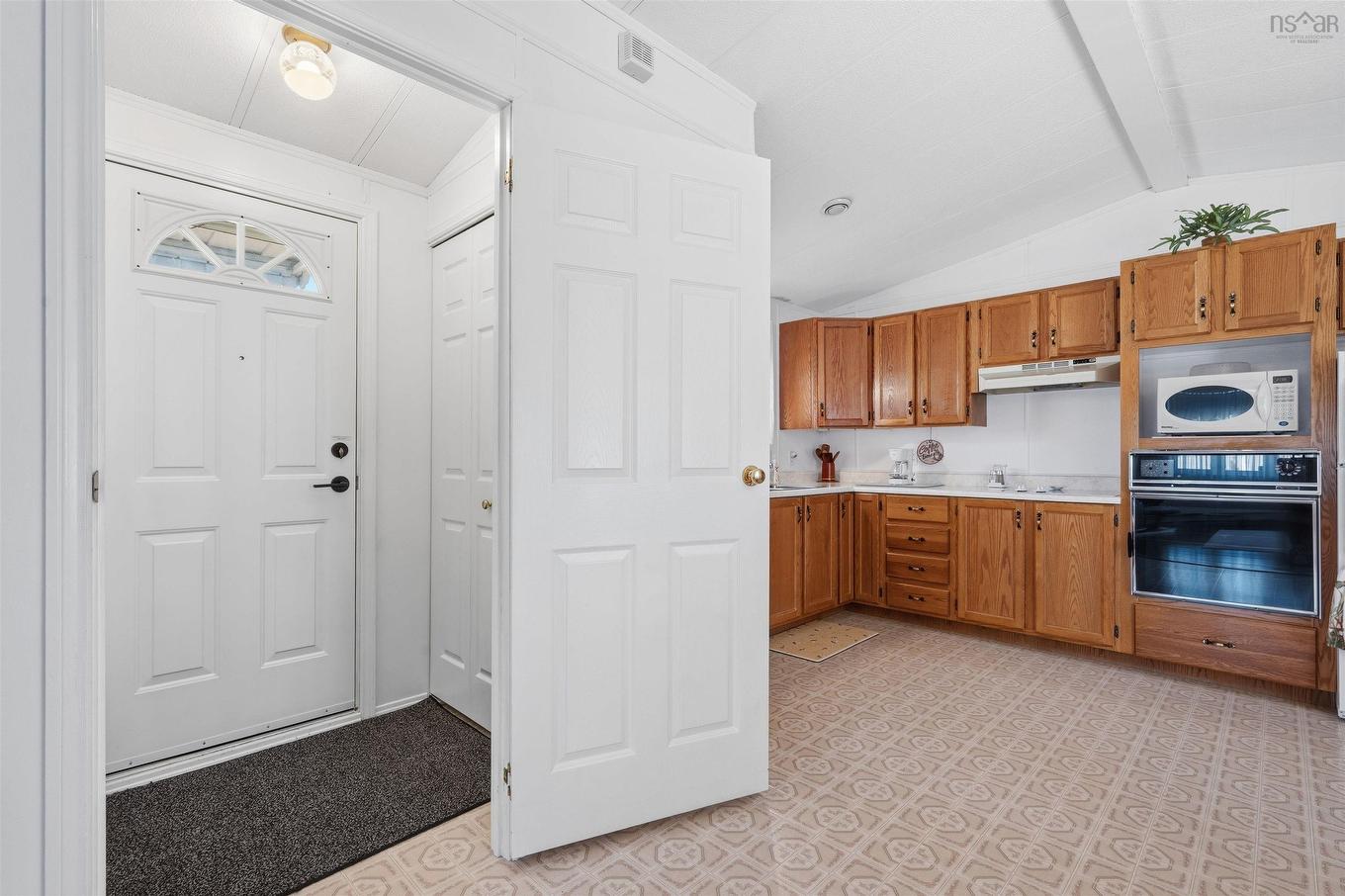 8 Shasta Lane, Halifax, NS