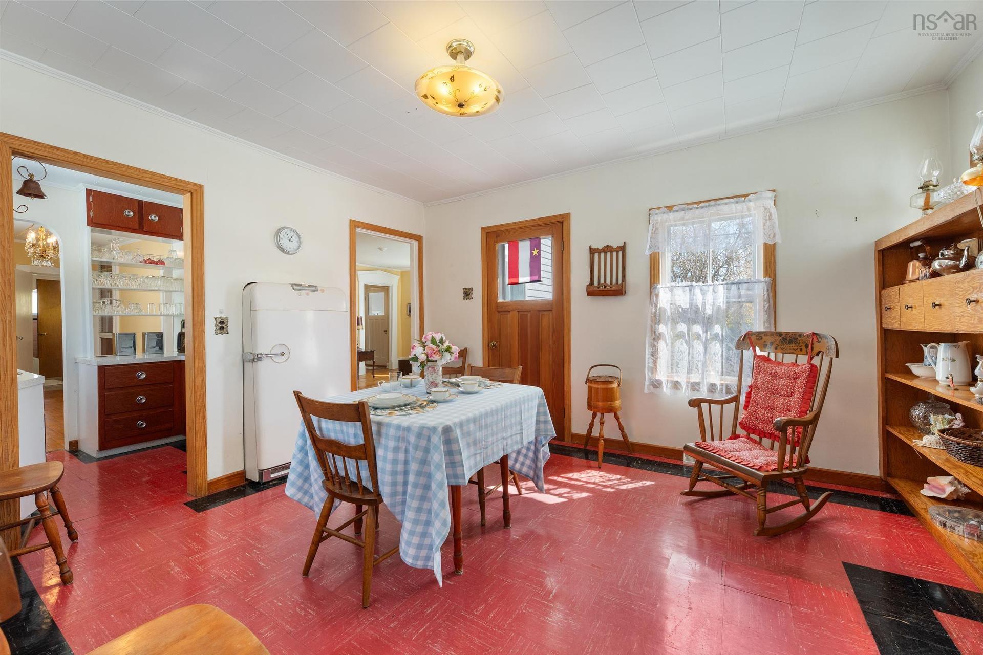 46 Highway 335, Pubnico, NS