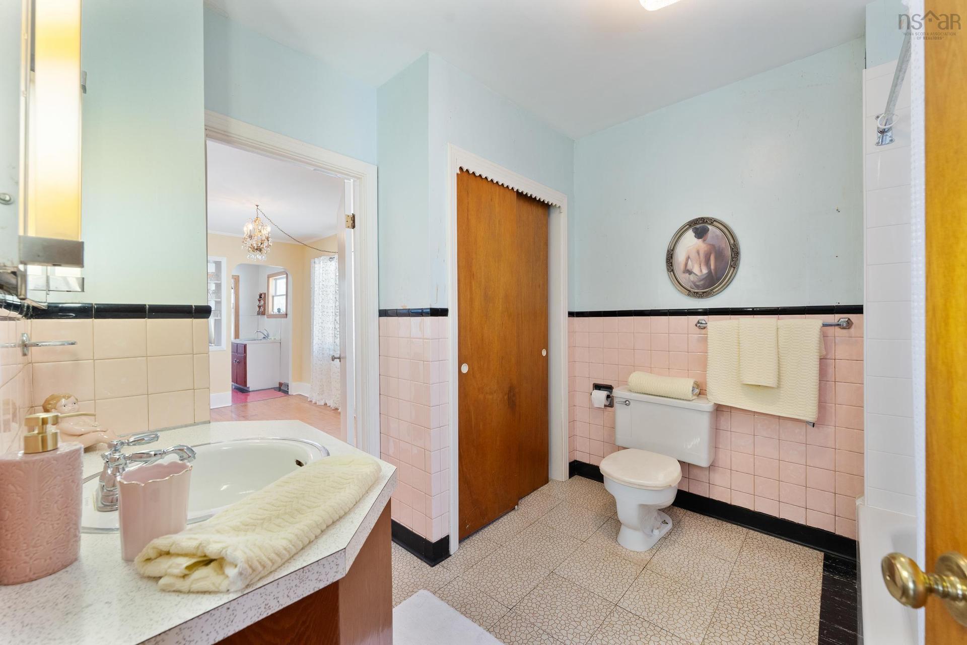 46 Highway 335, Pubnico, NS