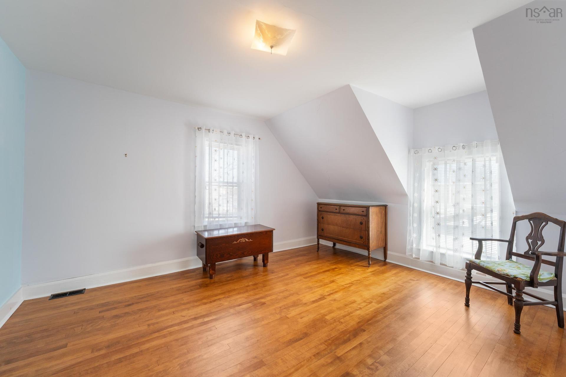 46 Highway 335, Pubnico, NS