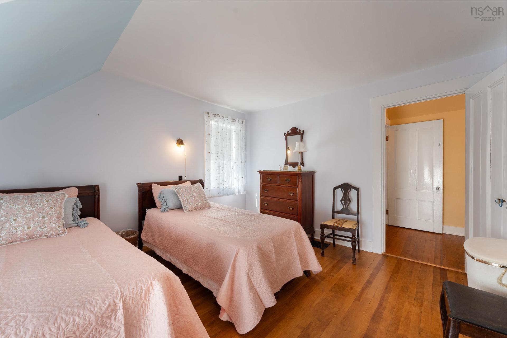 46 Highway 335, Pubnico, NS