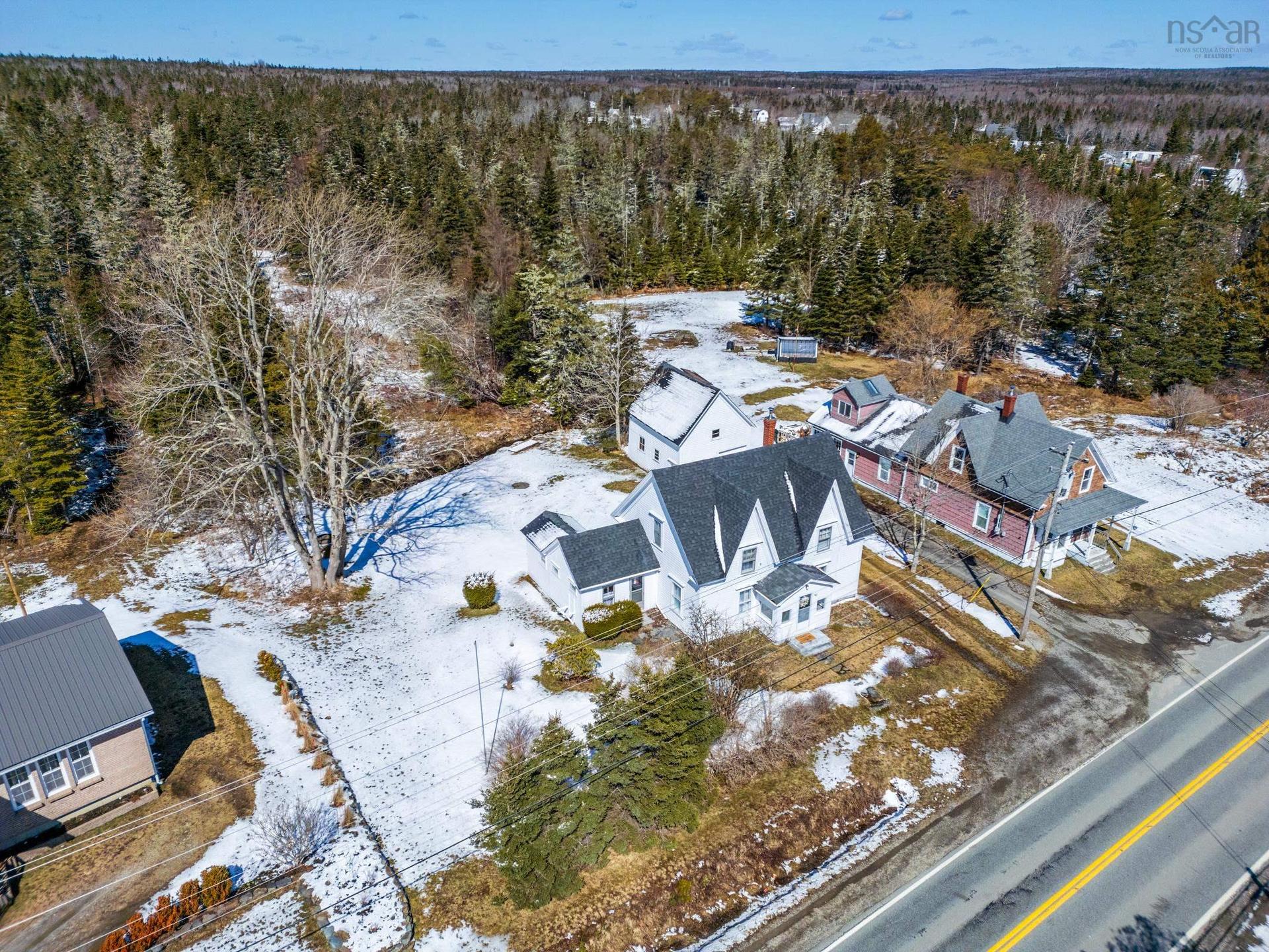 46 Highway 335, Pubnico, NS