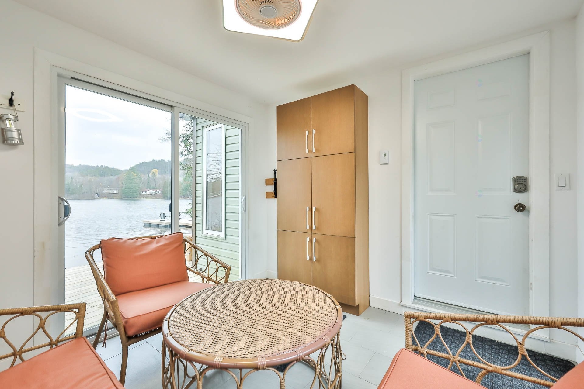 Veranda - 129 Ch. Laporte, Val-Des-Bois, QC