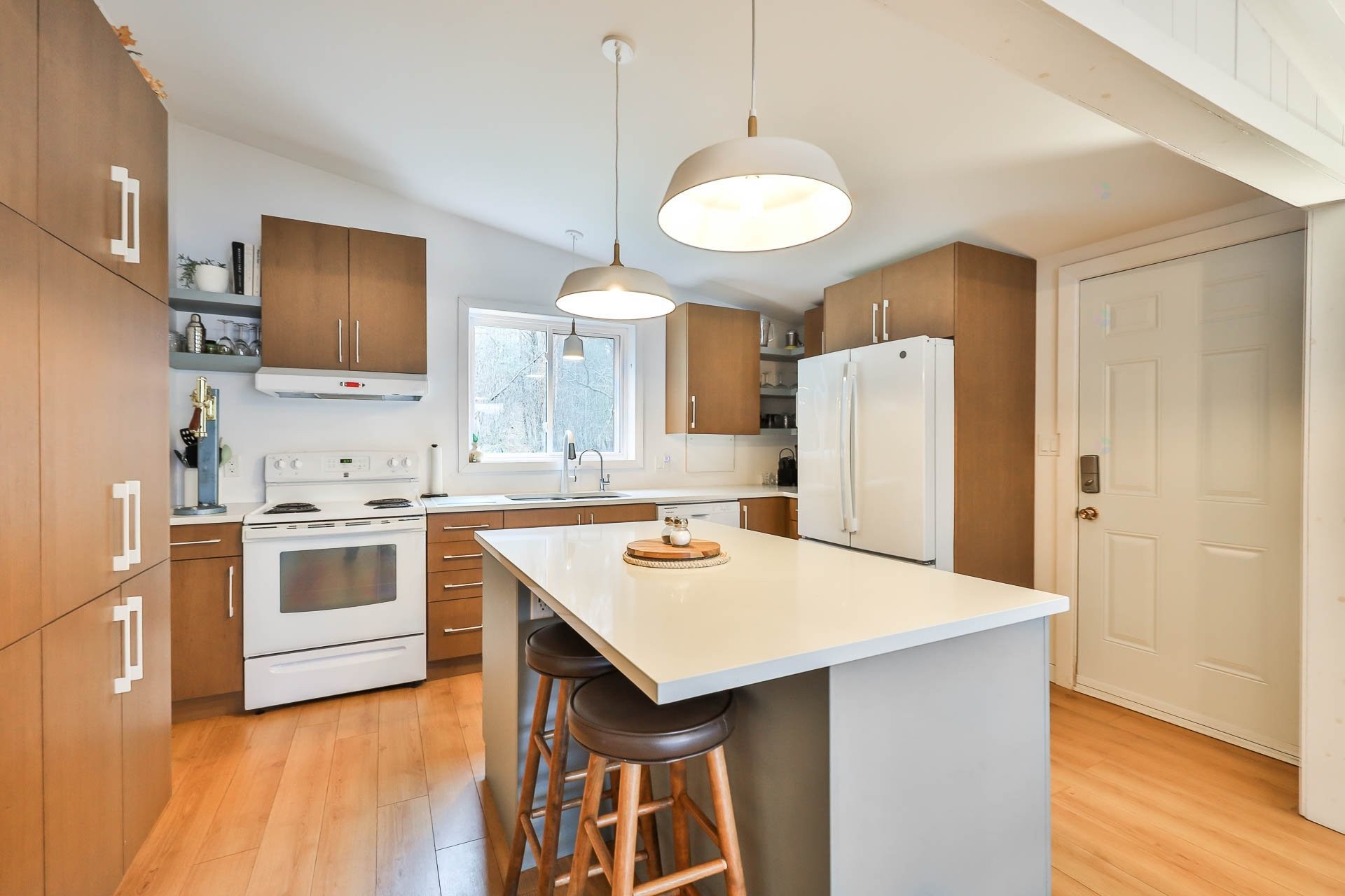 Kitchen - 129 Ch. Laporte, Val-Des-Bois, QC