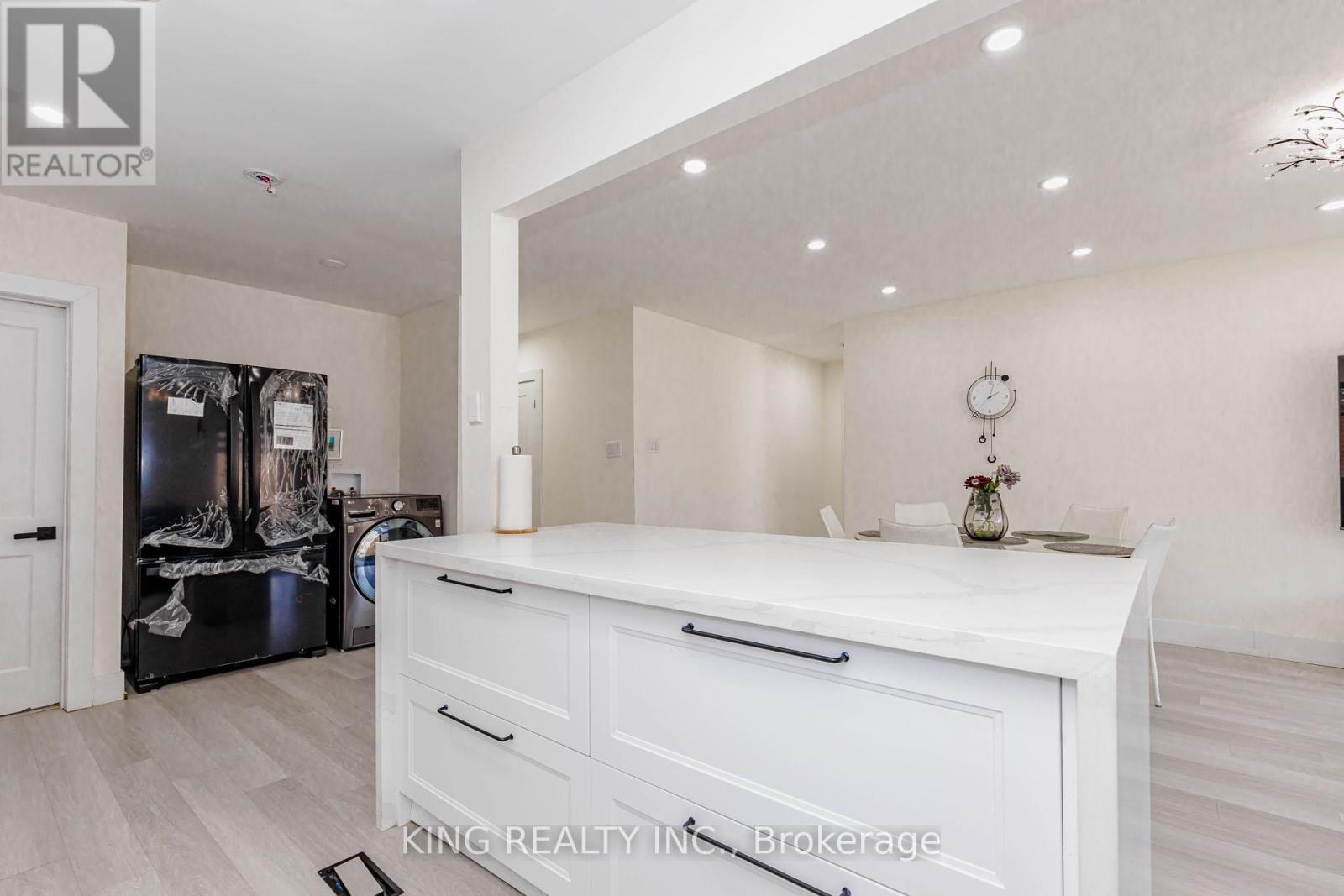 40 Granton Street, Hamilton, ON - Indoor