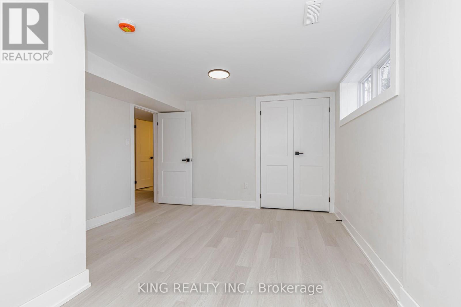 40 Granton Street, Hamilton, ON - Indoor Photo Showing Other Room