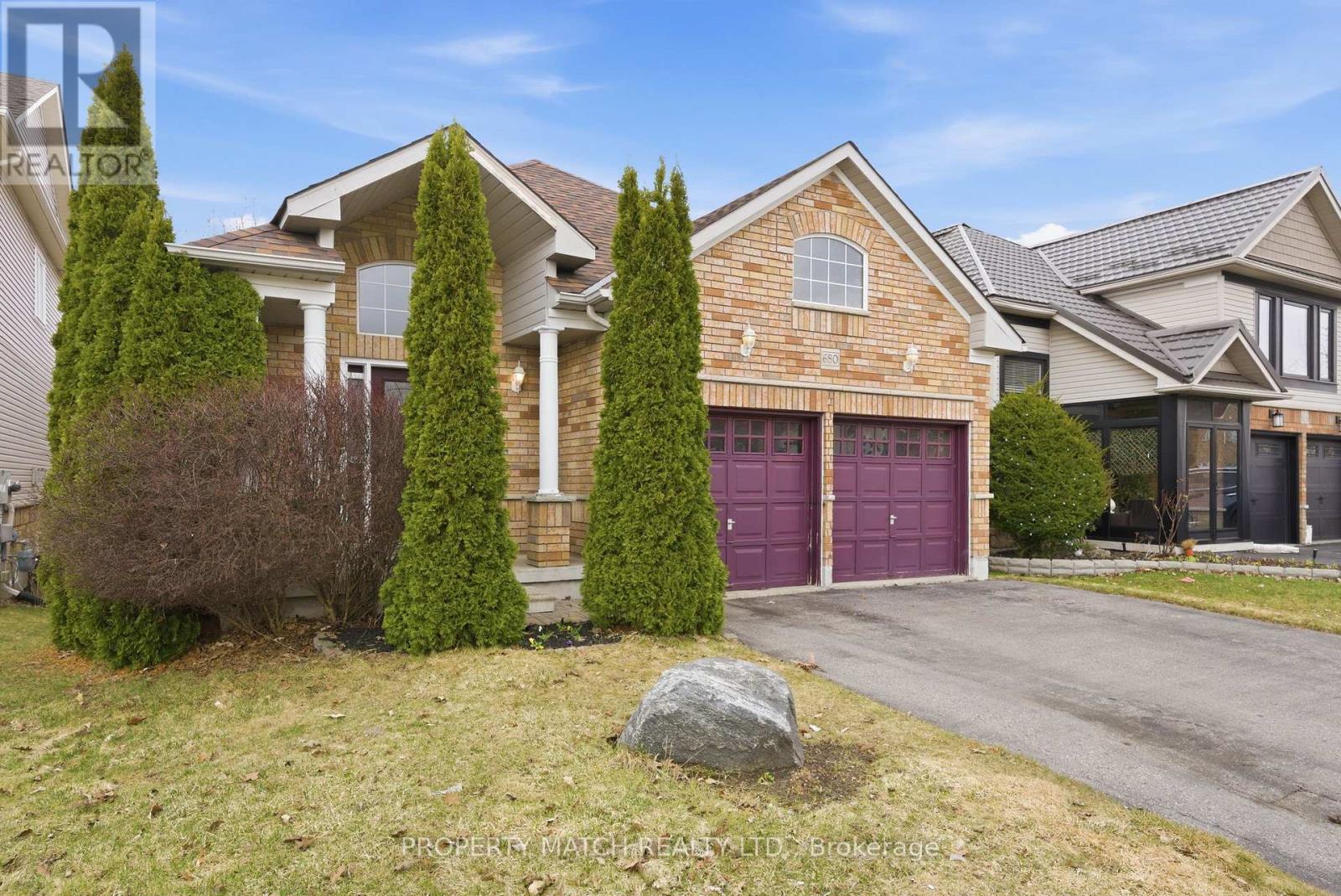 680 Ormond Drive, Oshawa, ON - Outdoor