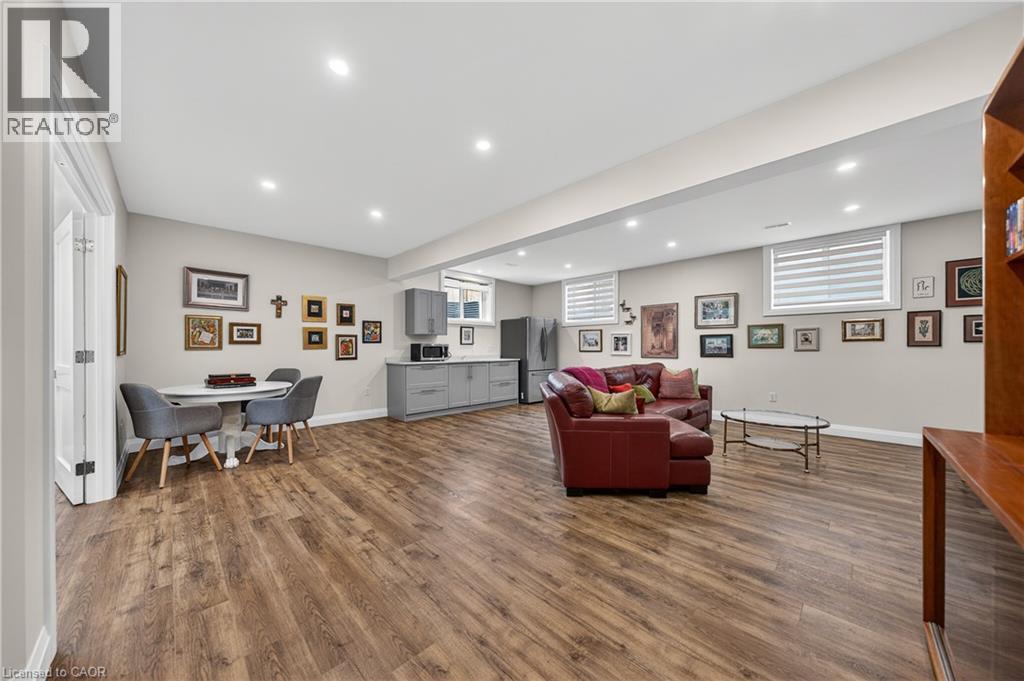 25 Macville Avenue, Kitchener, ON - Indoor