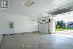 Garage -
