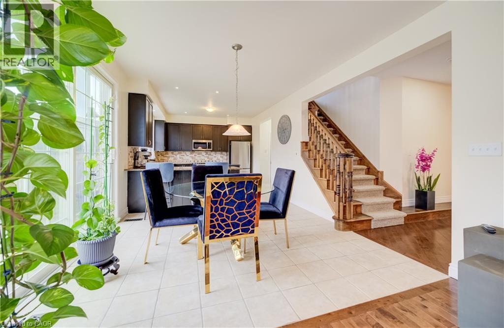 76 Glazebrook Crescent, Cambridge, ON - Indoor Photo Showing Other Room