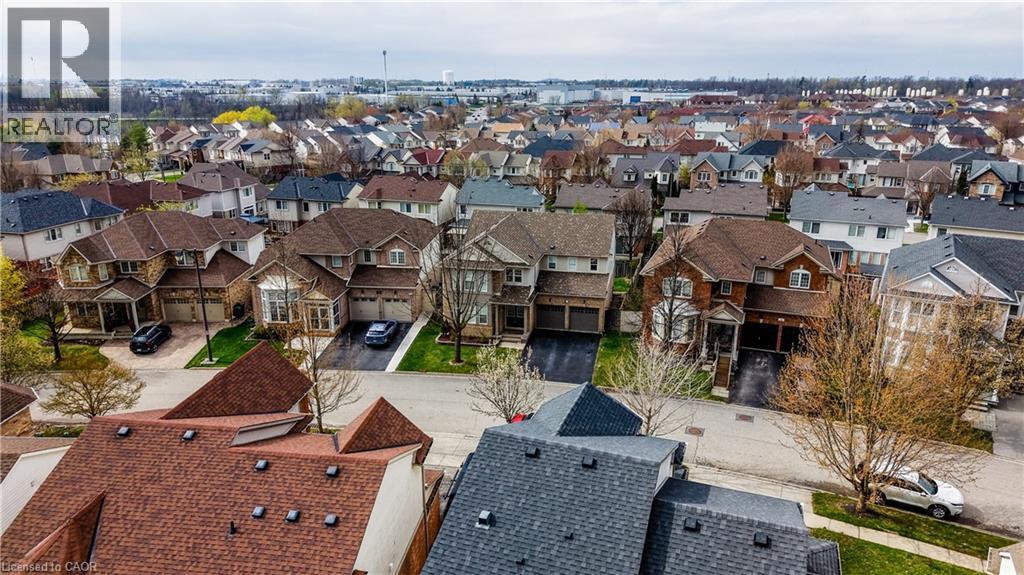 76 Glazebrook Crescent, Cambridge, ON - Outdoor
