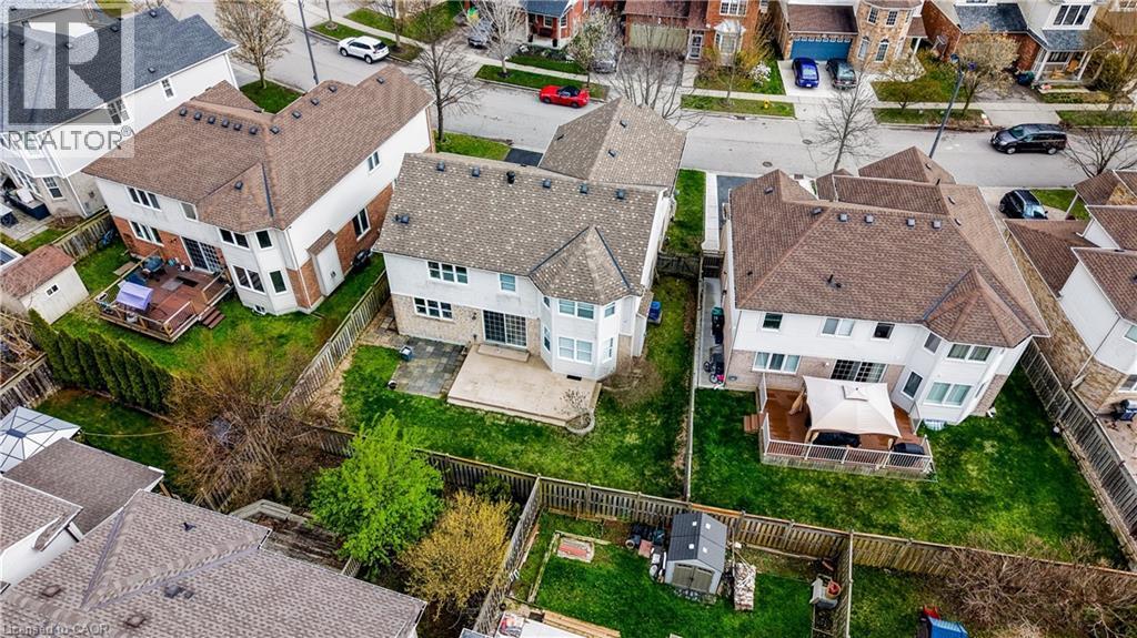 76 Glazebrook Crescent, Cambridge, ON - Outdoor