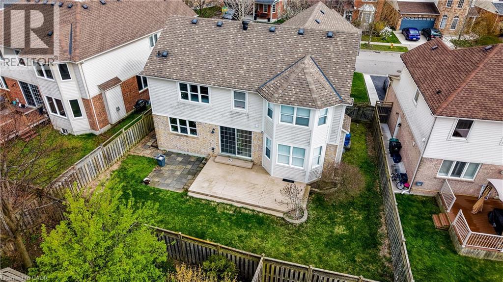 76 Glazebrook Crescent, Cambridge, ON - Outdoor
