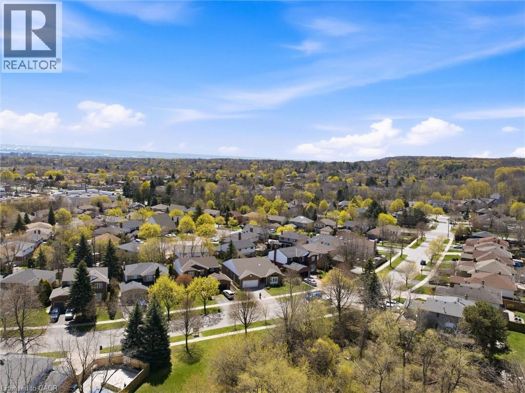 2018 Barlow Crescent, Burlington, ON - Outdoor With View