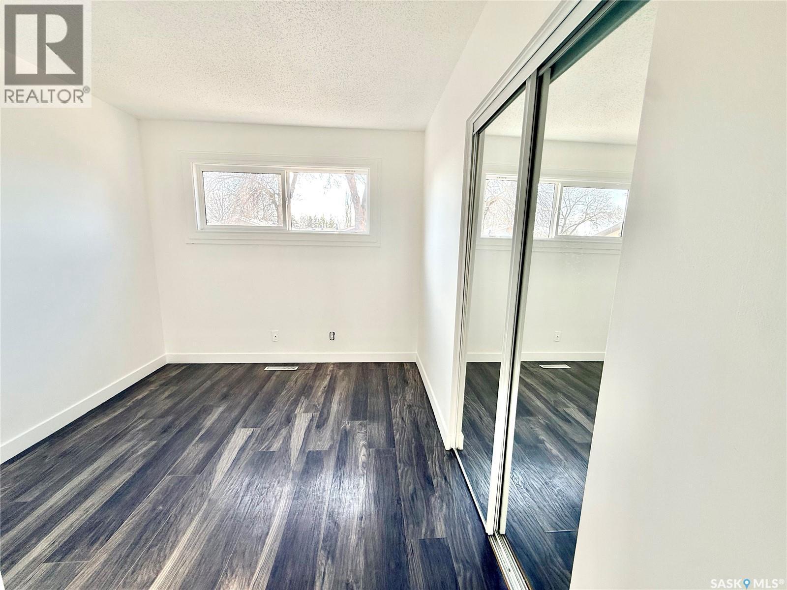 61 Maxwell Crescent, Saskatoon, SK - Indoor Photo Showing Other Room