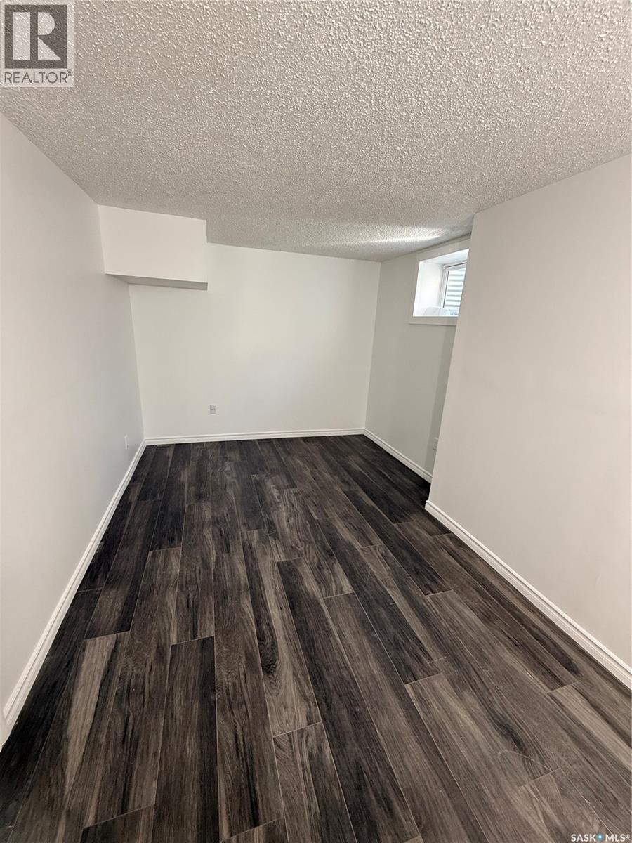 61 Maxwell Crescent, Saskatoon, SK - Indoor Photo Showing Other Room