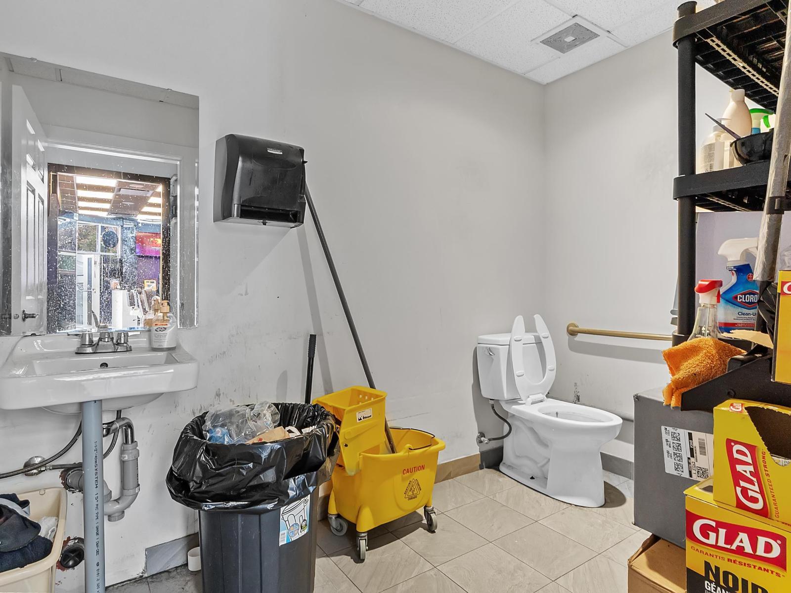 108B 18640 Fraser Highway, Surrey, BC