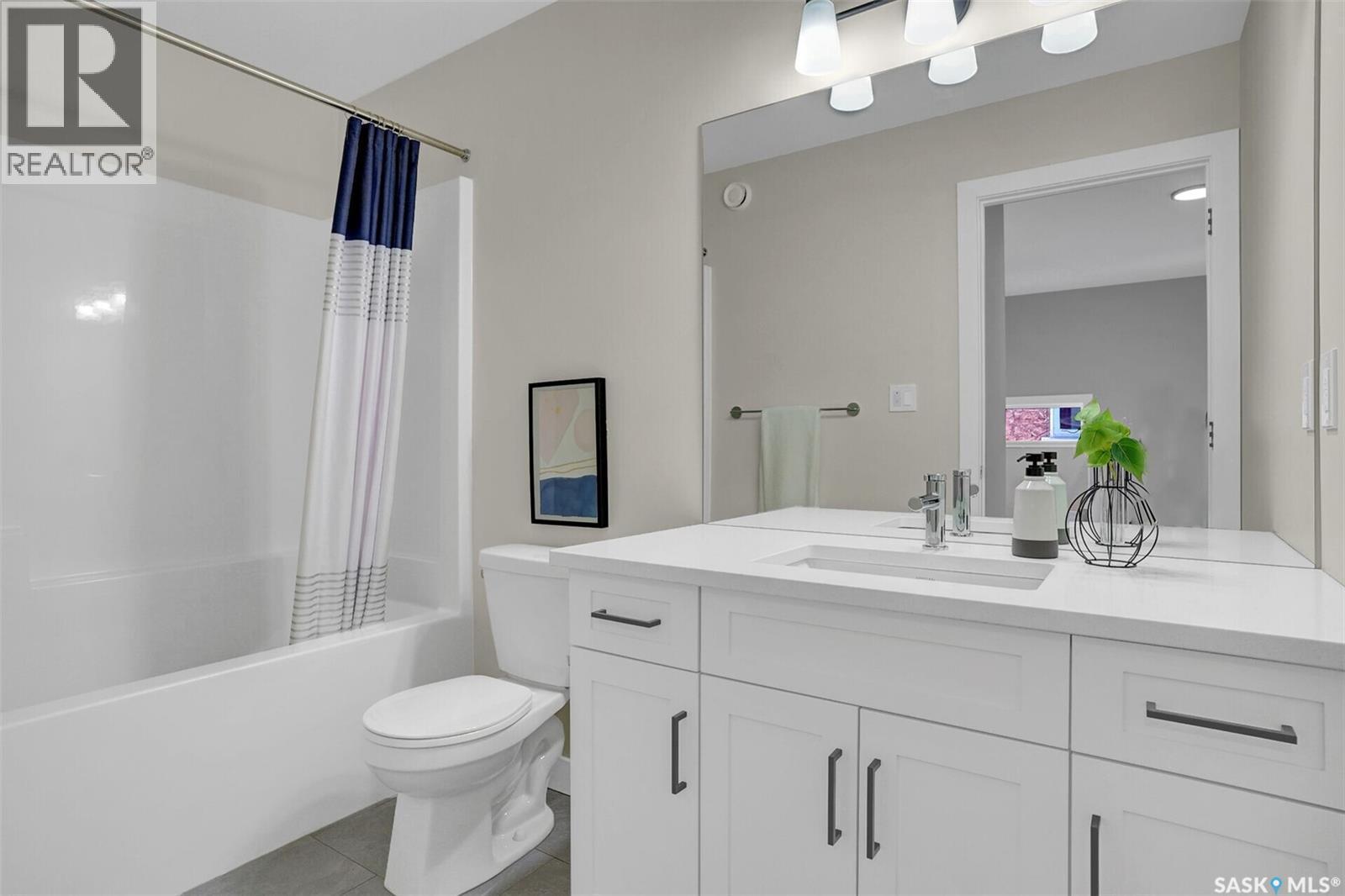 246 Kostiuk Crescent, Saskatoon, SK - Indoor Photo Showing Bathroom