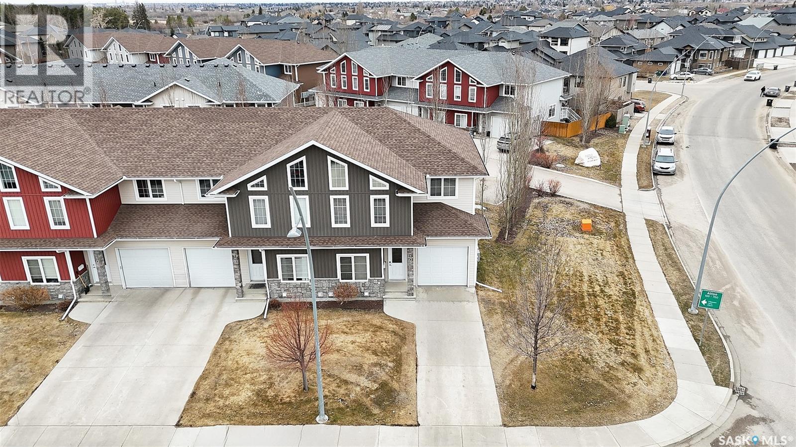 102 Atton Crescent, Saskatoon, SK - Outdoor With Facade