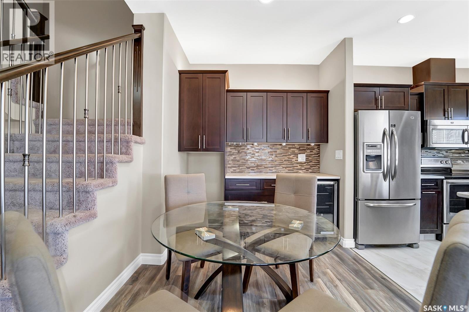 102 Atton Crescent, Saskatoon, SK - Indoor Photo Showing Dining Room