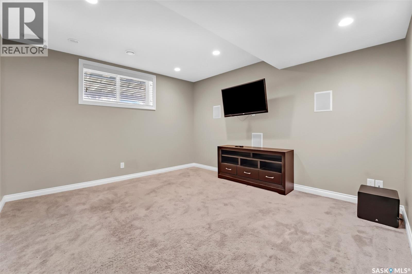 102 Atton Crescent, Saskatoon, SK - Indoor Photo Showing Other Room