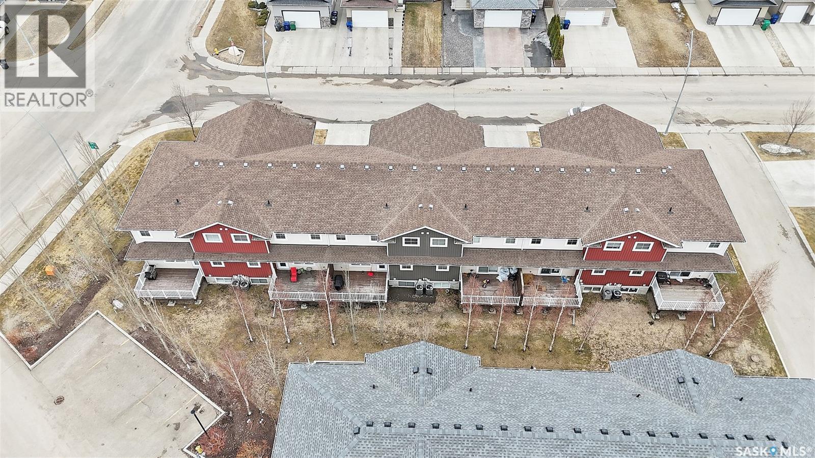 102 Atton Crescent, Saskatoon, SK - Outdoor
