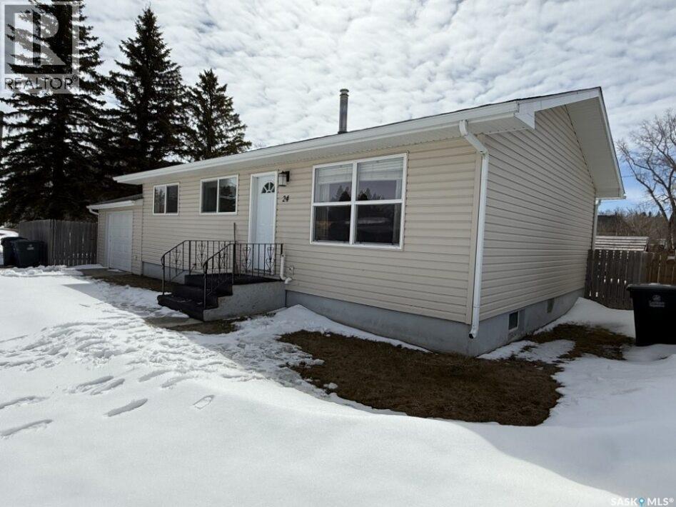 24 Albert Place, Hepburn, SK - Outdoor With Exterior