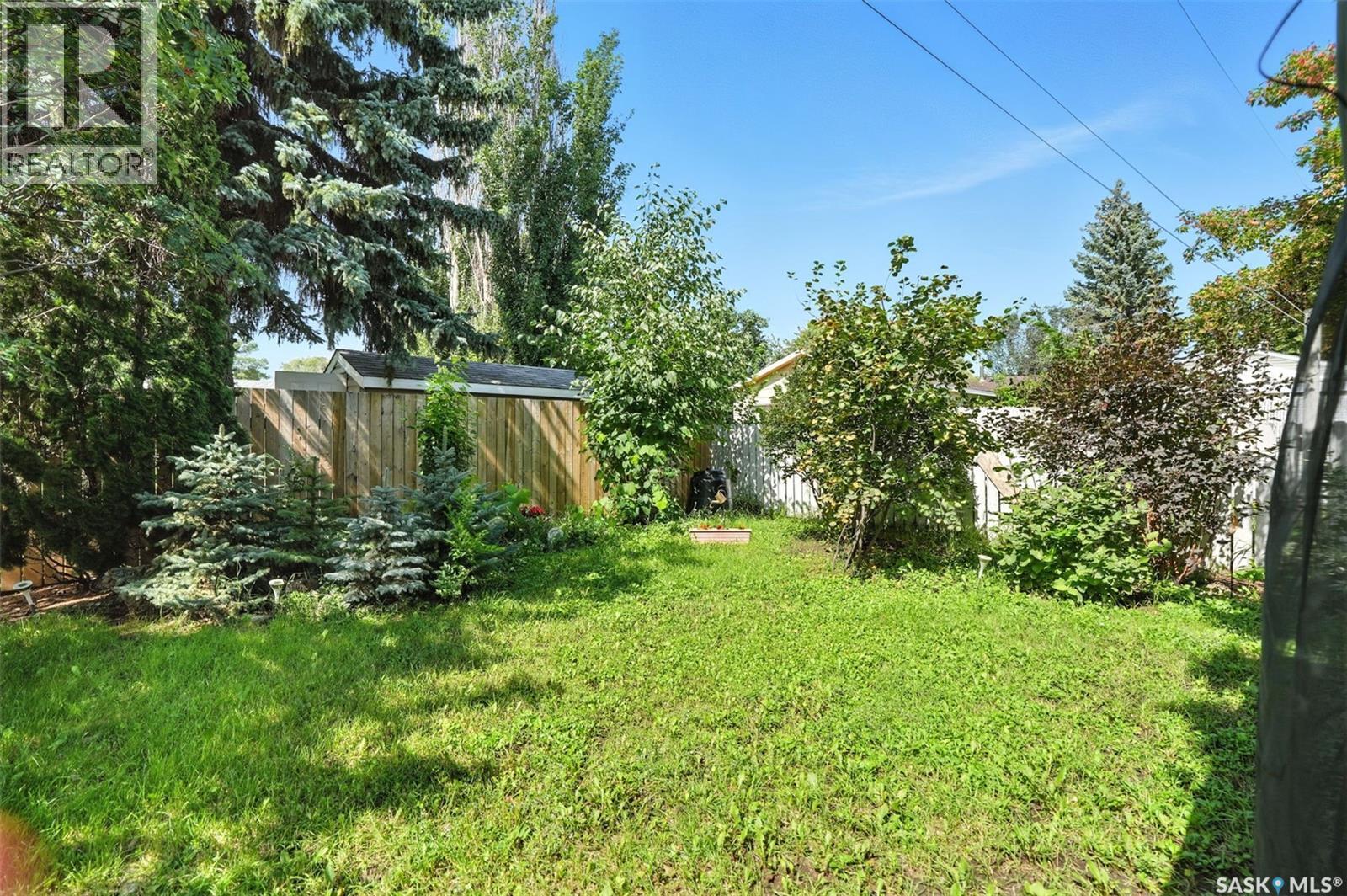 97 Maxwell Crescent, Saskatoon, SK - Outdoor