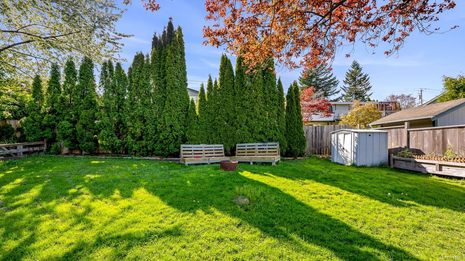 1068 Ruby Rd, Campbell River, BC