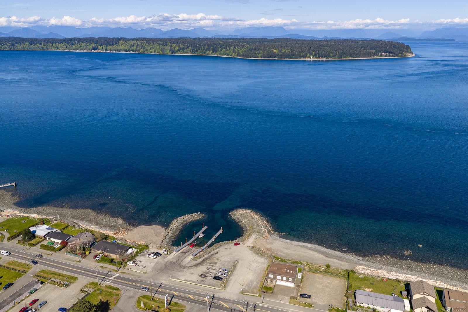 1068 Ruby Rd, Campbell River, BC
