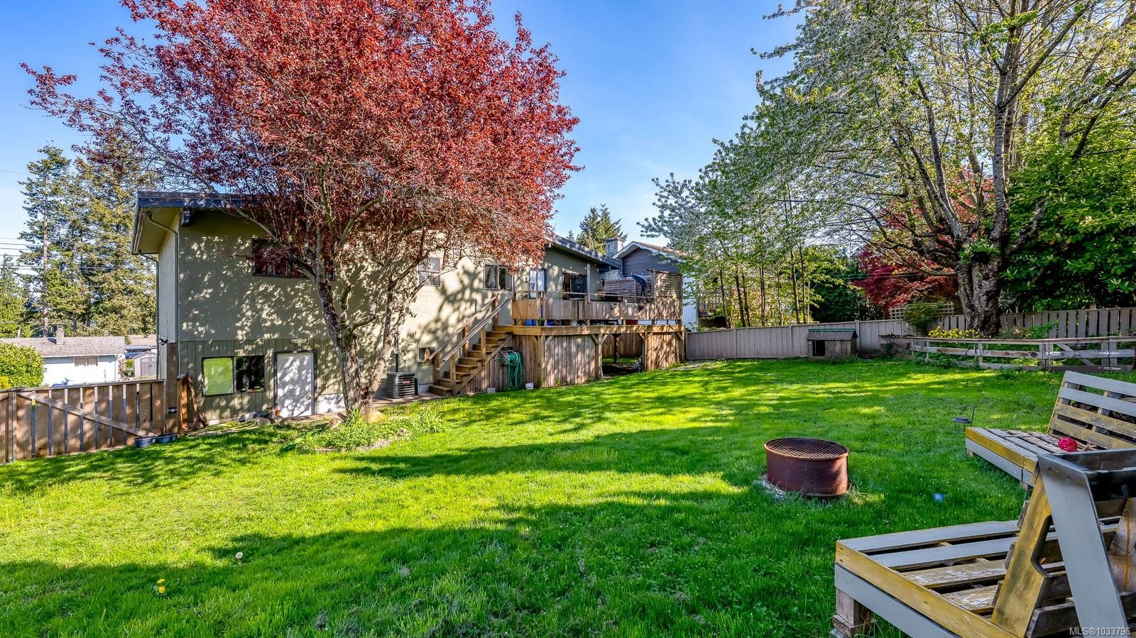 1068 Ruby Rd, Campbell River, BC