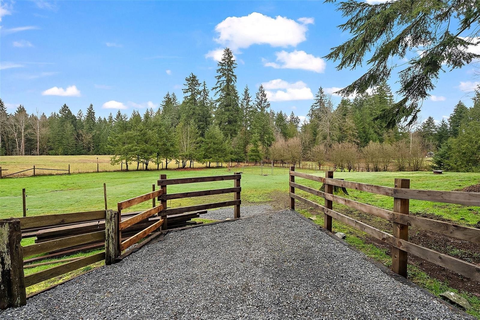 5817 Curry Rd, Duncan, BC
