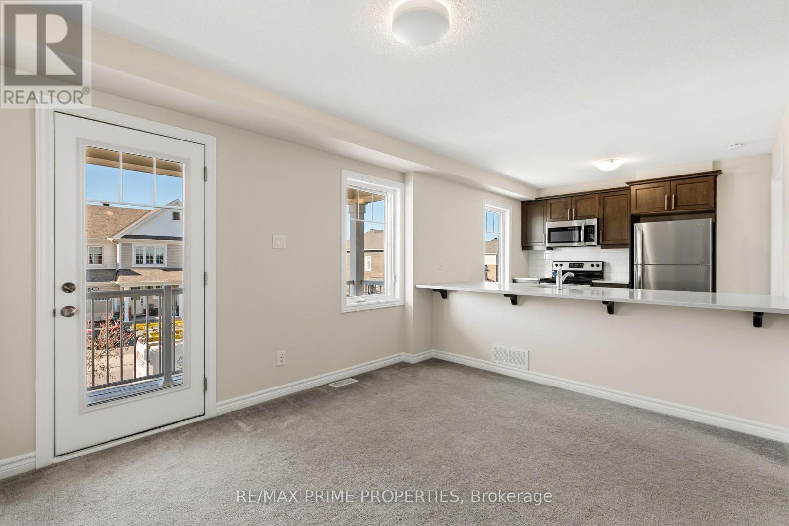 101 Helenium Lane, Ottawa, ON - Indoor