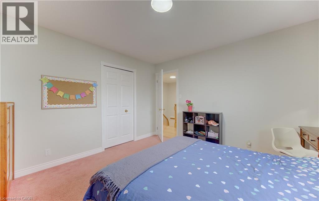 159 Burnett Avenue, Cambridge, ON - Indoor Photo Showing Bedroom