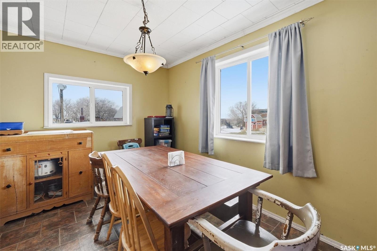 Waycott Acreage, Vanscoy Rm No. 345, SK - Indoor Photo Showing Dining Room