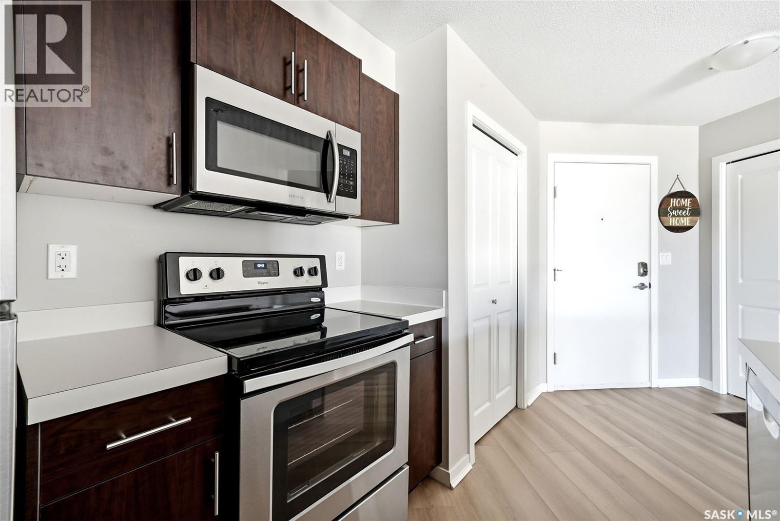 1115 5500 Mitchinson Way, Regina, SK - Indoor Photo Showing Kitchen