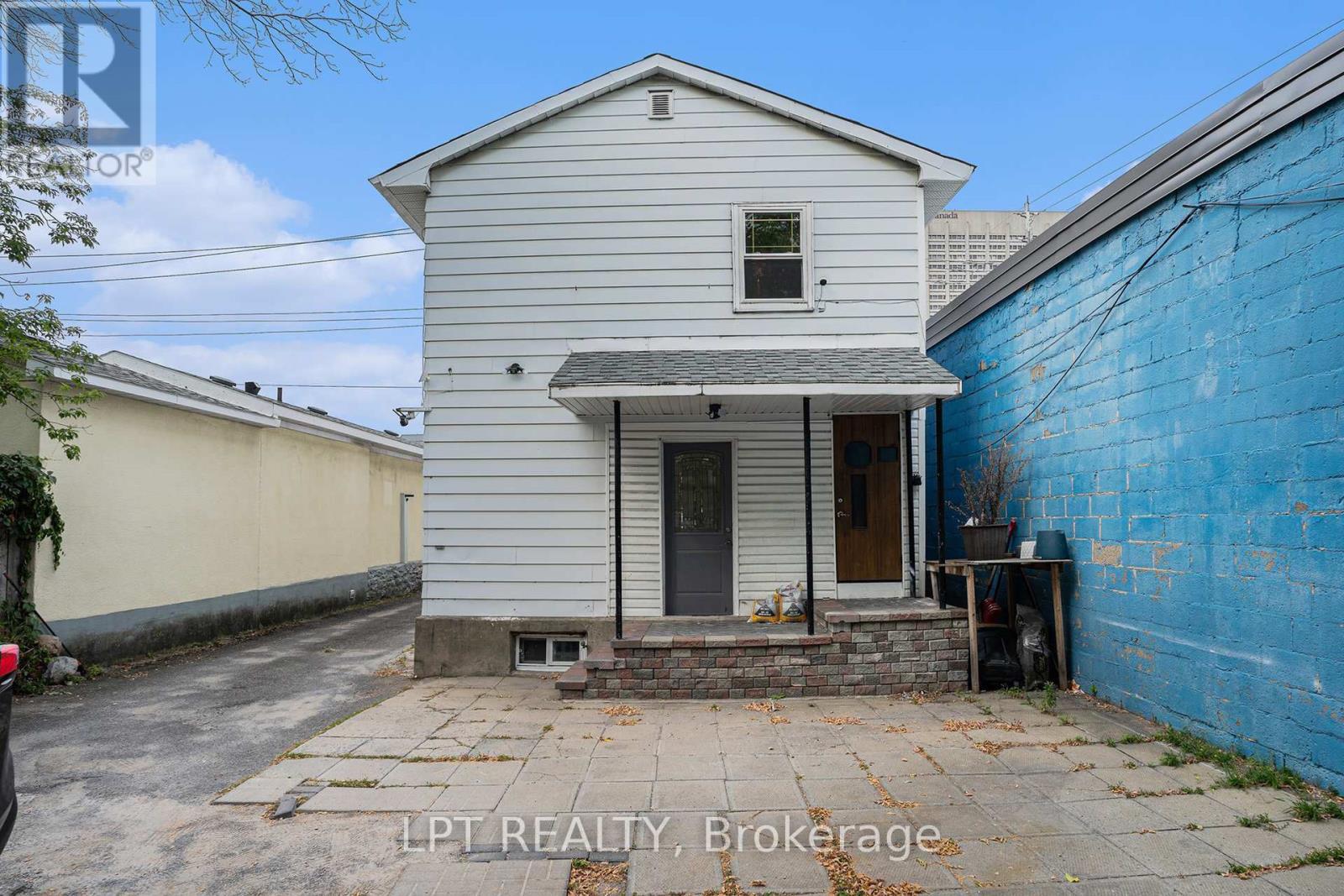 257 Parkdale Avenue, Ottawa, ON - Outdoor