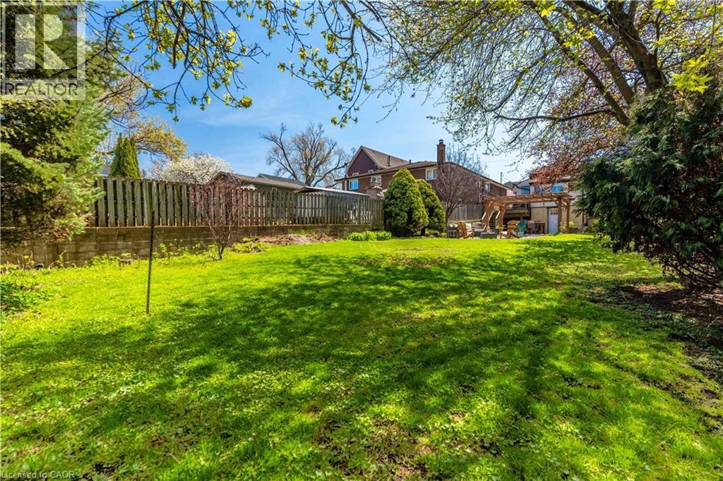 203 Wood Street E, Hamilton, ON - Outdoor