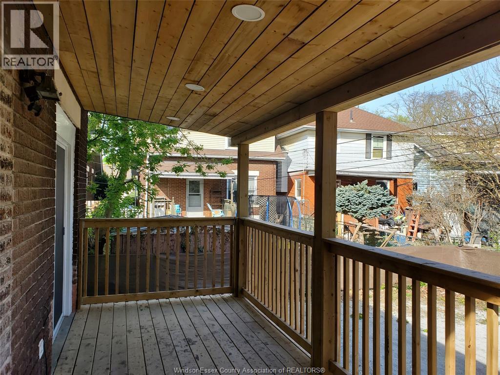 348 Caroline, Windsor, ON - Outdoor With Deck Patio Veranda With Exterior