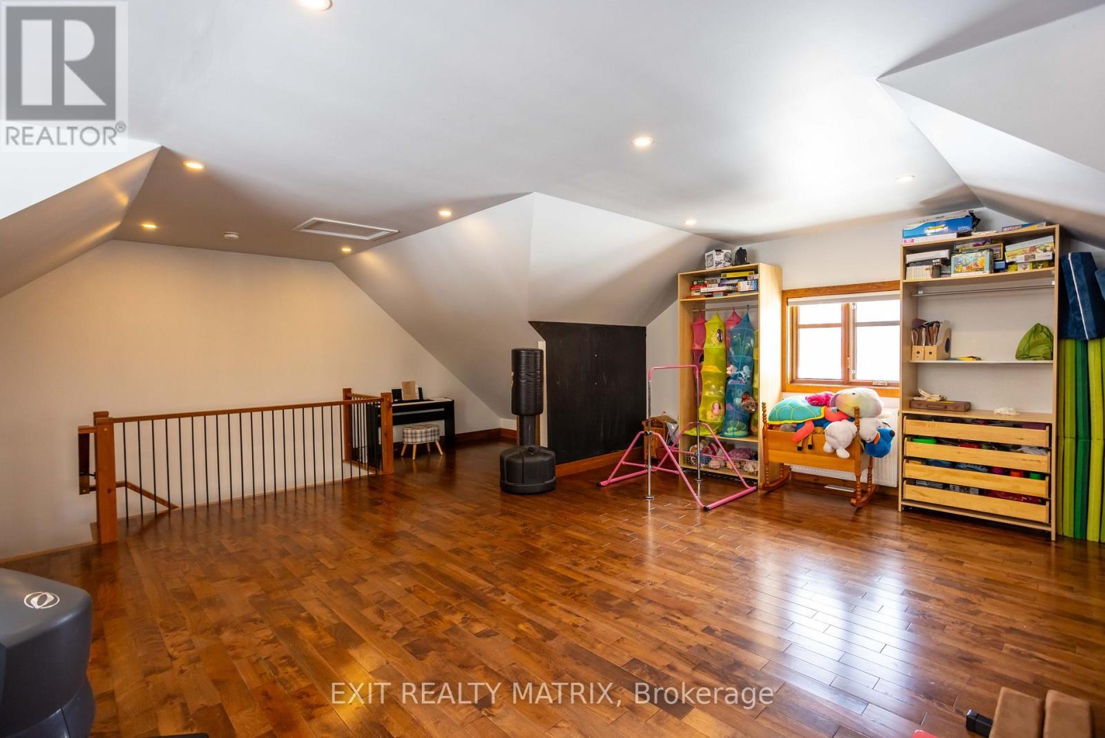 2191 Cassburn Road, Champlain, ON - Indoor Photo Showing Other Room