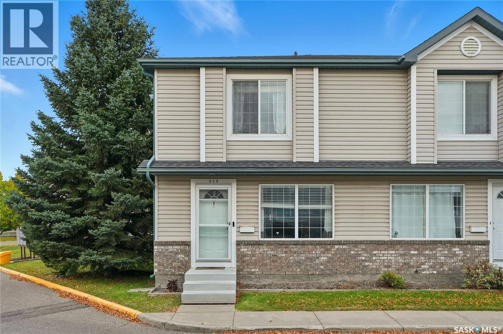 213 663 Beckett Crescent, Saskatoon, SK - Outdoor