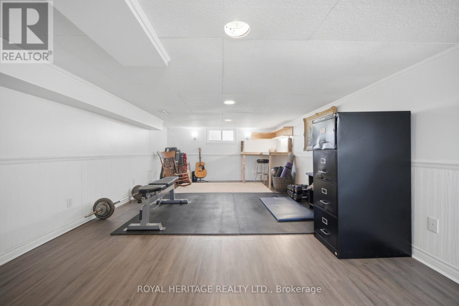2203 Highway #2, Clarington, ON - Indoor Photo Showing Gym Room