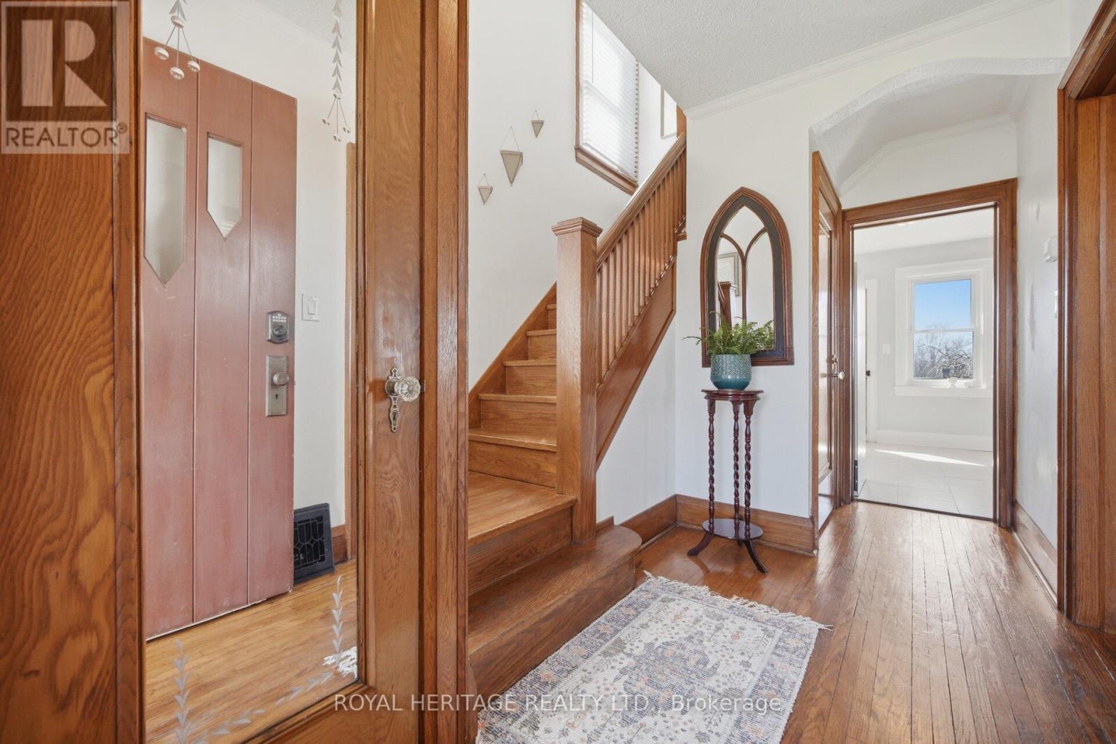 2203 Highway #2, Clarington, ON - Indoor Photo Showing Other Room