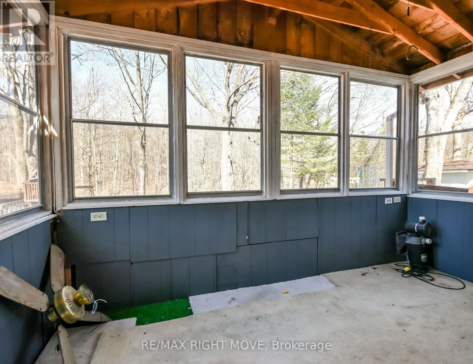 162 Pratt Crescent, Gravenhurst, ON - Indoor Photo Showing Other Room