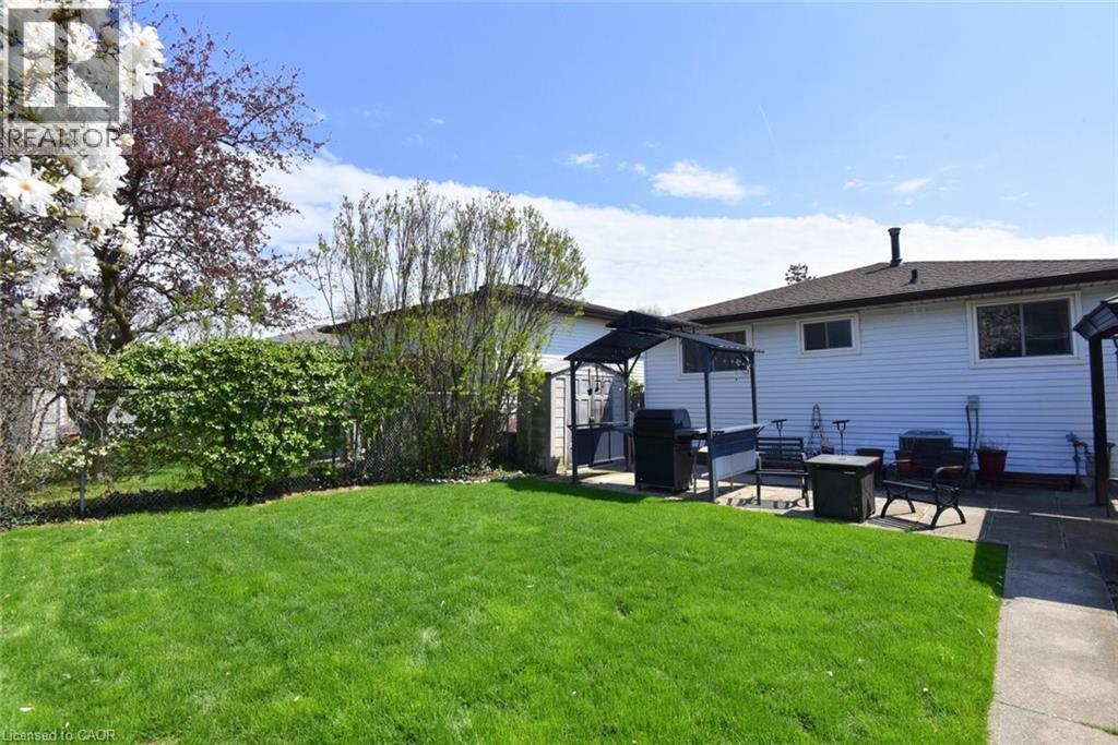181 Lawnhurst Drive, Hamilton, ON - Outdoor