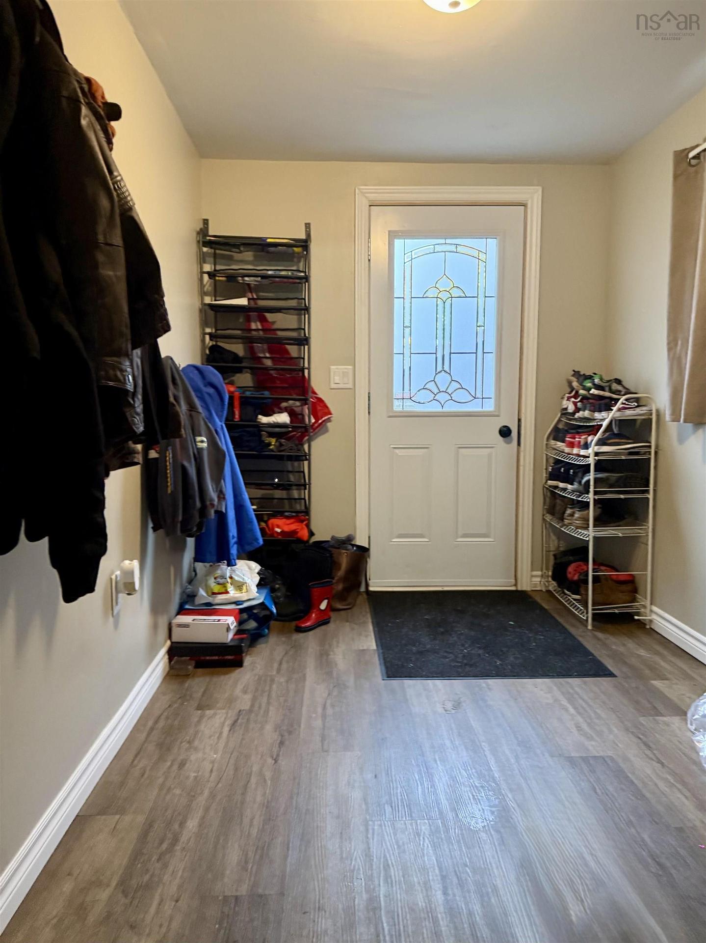 128 Main Street, Springhill, NS