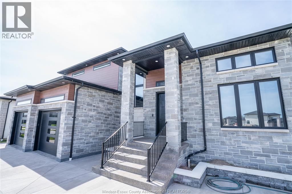 9 Cypress Pointe, Leamington, ON - Outdoor